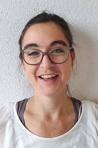 Aline-Weber_zugeschnitten.jpeg
